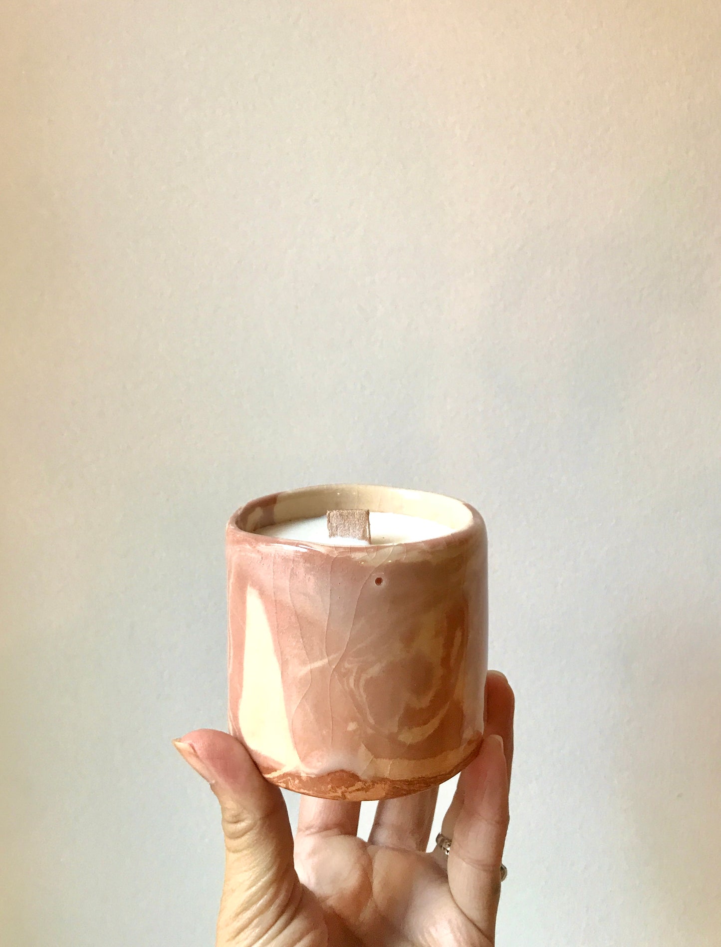Bougie dans une tasse à café ou thé - N°2