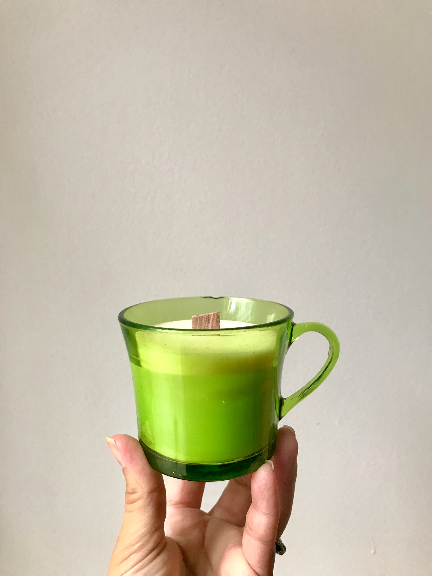 Bougie dans une tasse Duralex