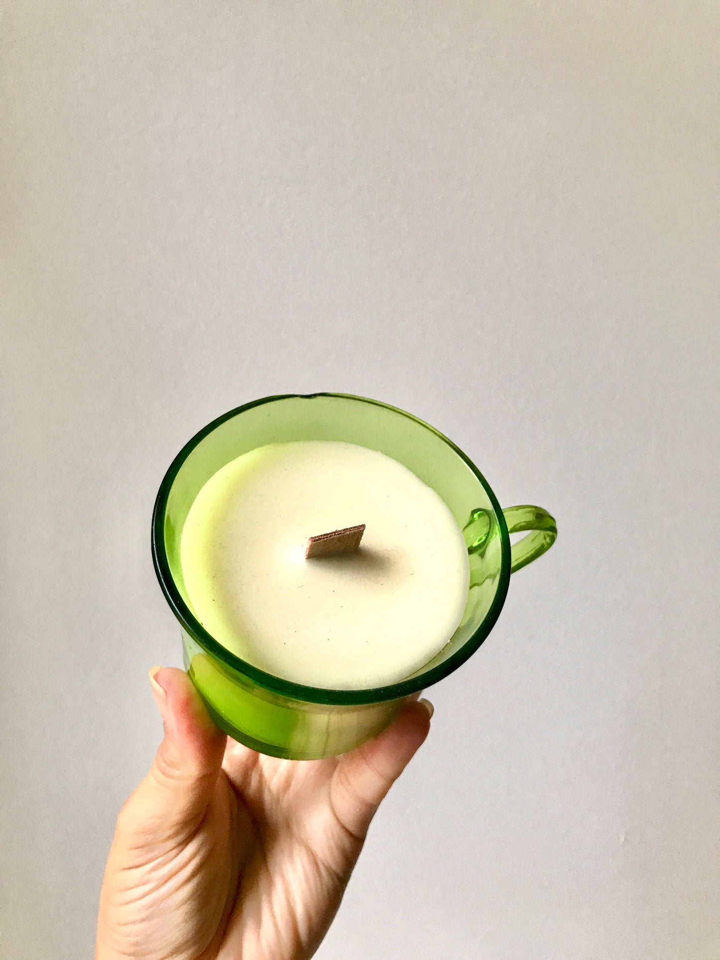 Bougie dans une tasse Duralex