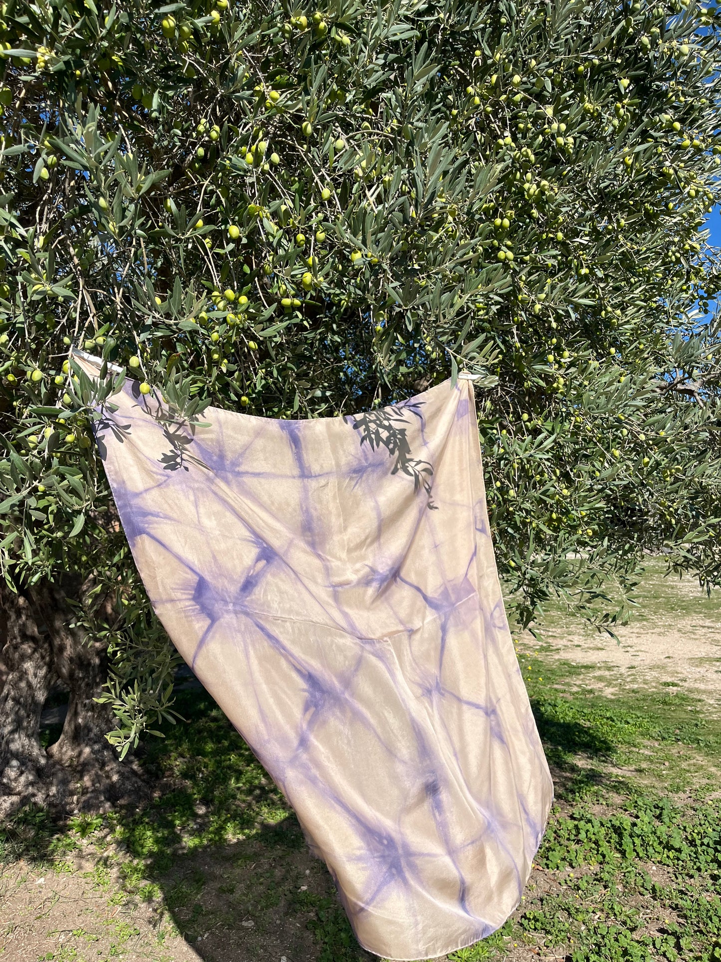 Foulard en soie 🌸 Shibori Campêche