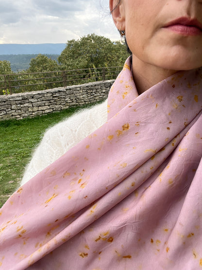 Foulard en soie 🌸 Cosmos doré