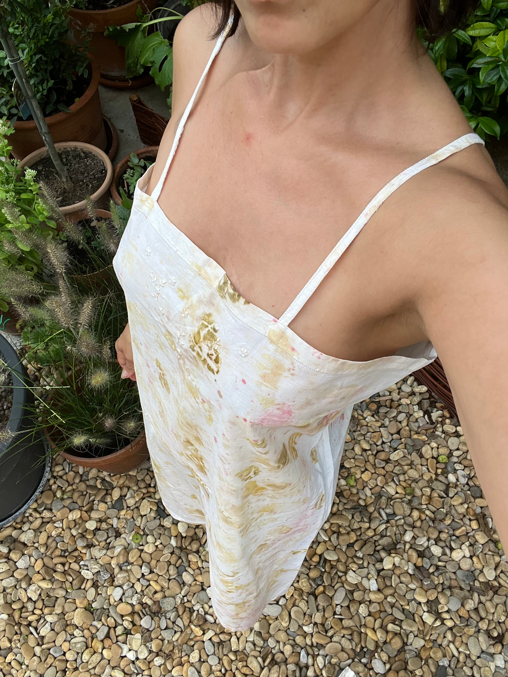 Nuisette ancienne teinte avec des plantes 🌸 Rosât