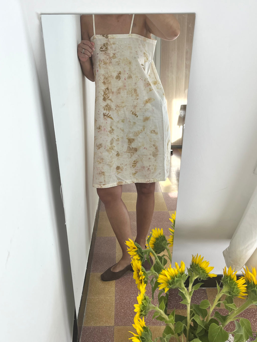 Nuisette ancienne teinte avec des plantes 🌸 Rosât