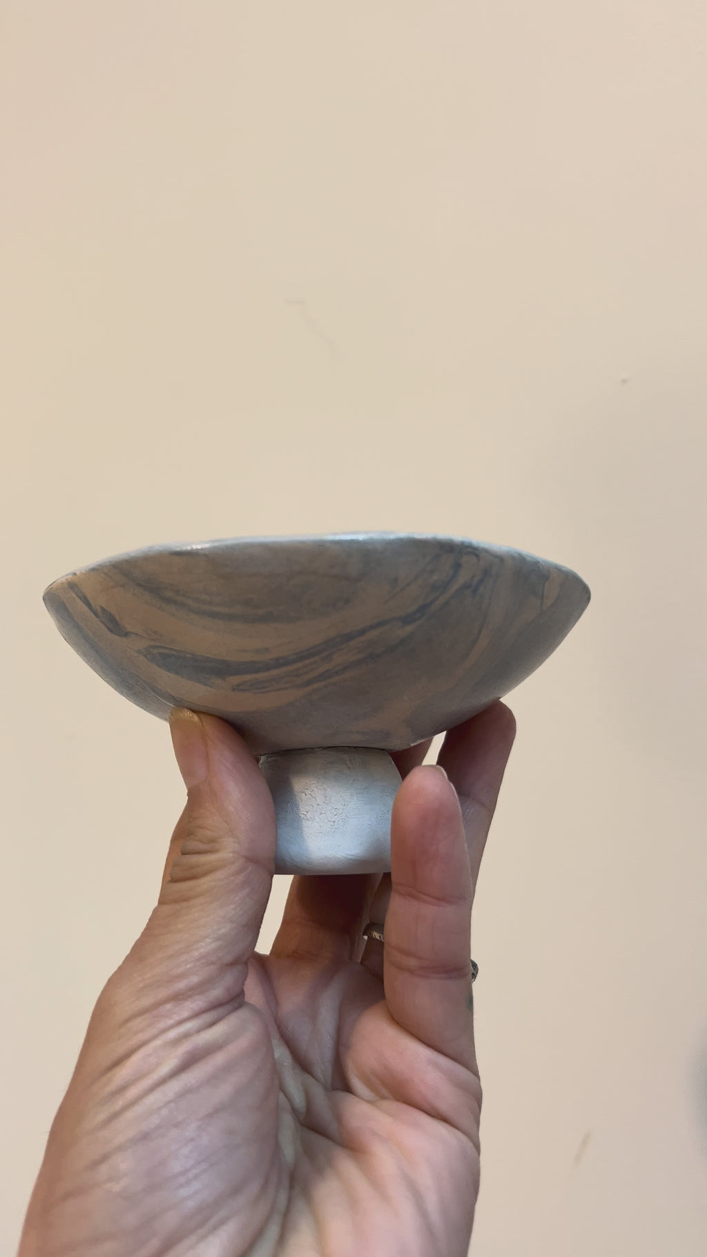 Coupe à dessert en faience - bleue